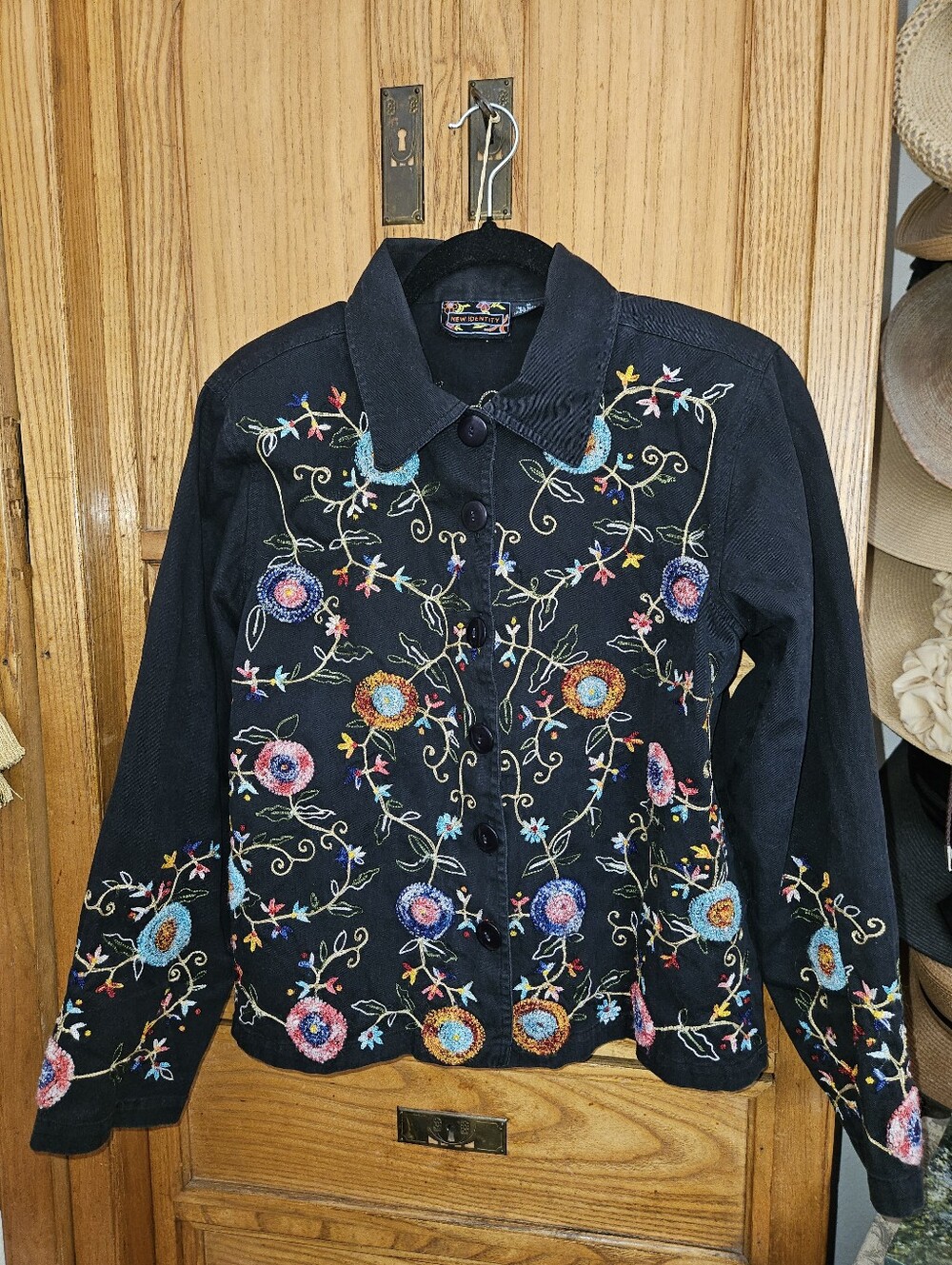 New Identity Multi-colored Embroidered Black Boho Jacket Medium Vintage
